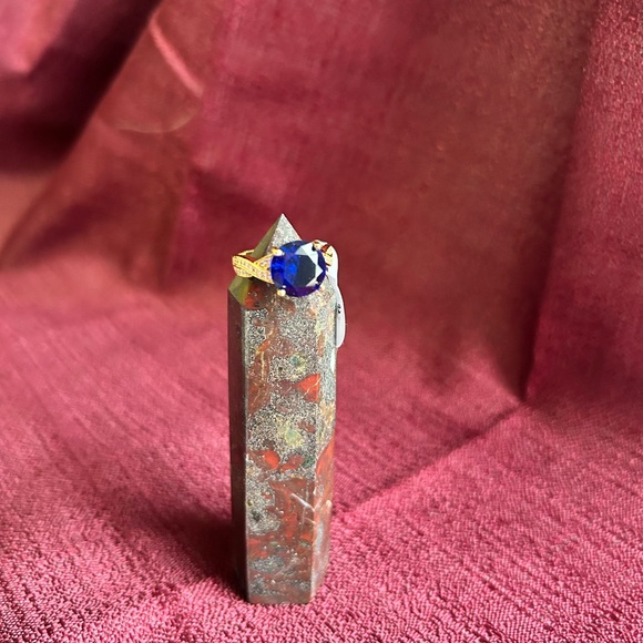 Jewelry - Elegant Blue and Gold Women's Ring